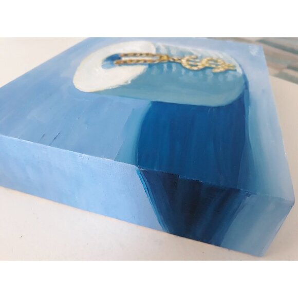 “Little Luxuries“ Original Oil painting on Cradled Wood Panel 10"w x 8"h x 2”d - Picture 4 of 9